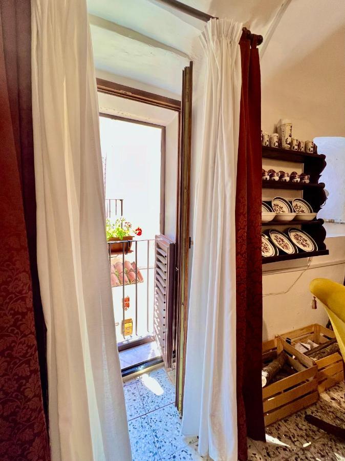 I Due Gradoni Stone House Apartment Pacentro Luaran gambar