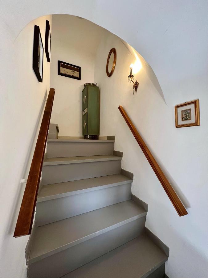 I Due Gradoni Stone House Apartment Pacentro Luaran gambar